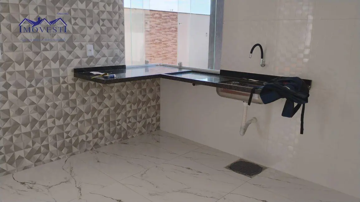 Foto 5 de Casa com 3 quartos para alugar, 360m2 em Jacaroá, Marica - RJ