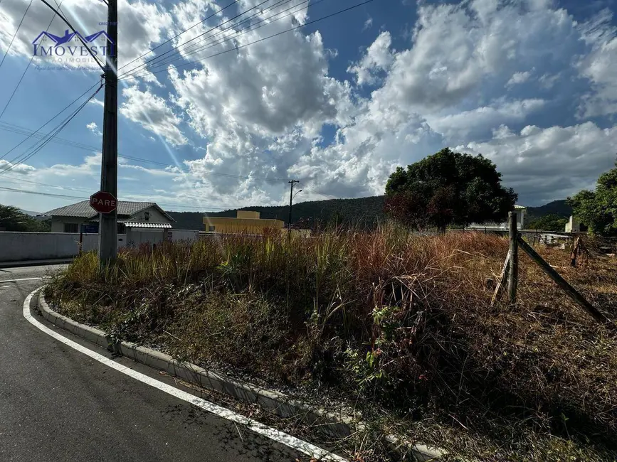 Foto 1 de Terreno / Lote à venda, 471m2 em Jacaroá, Marica - RJ
