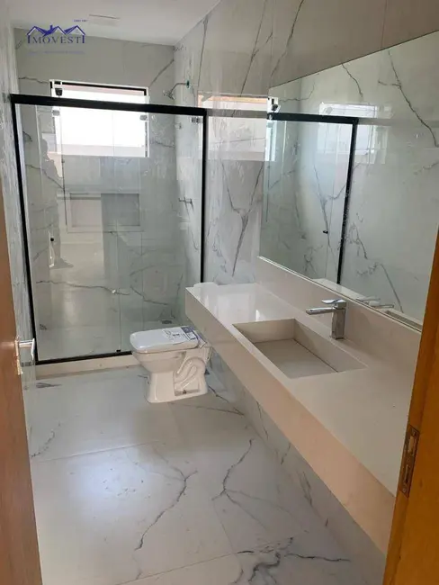 Foto 6 de Casa de Condomínio com 3 quartos à venda, 370m2 em Marica - RJ