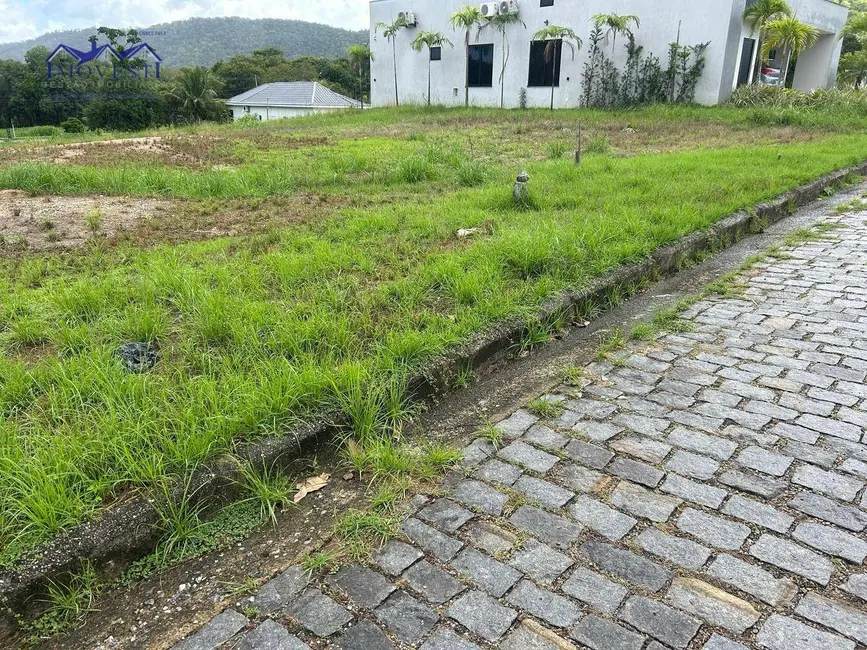 Foto 4 de Terreno / Lote à venda, 619m2 em Pilar, Marica - RJ
