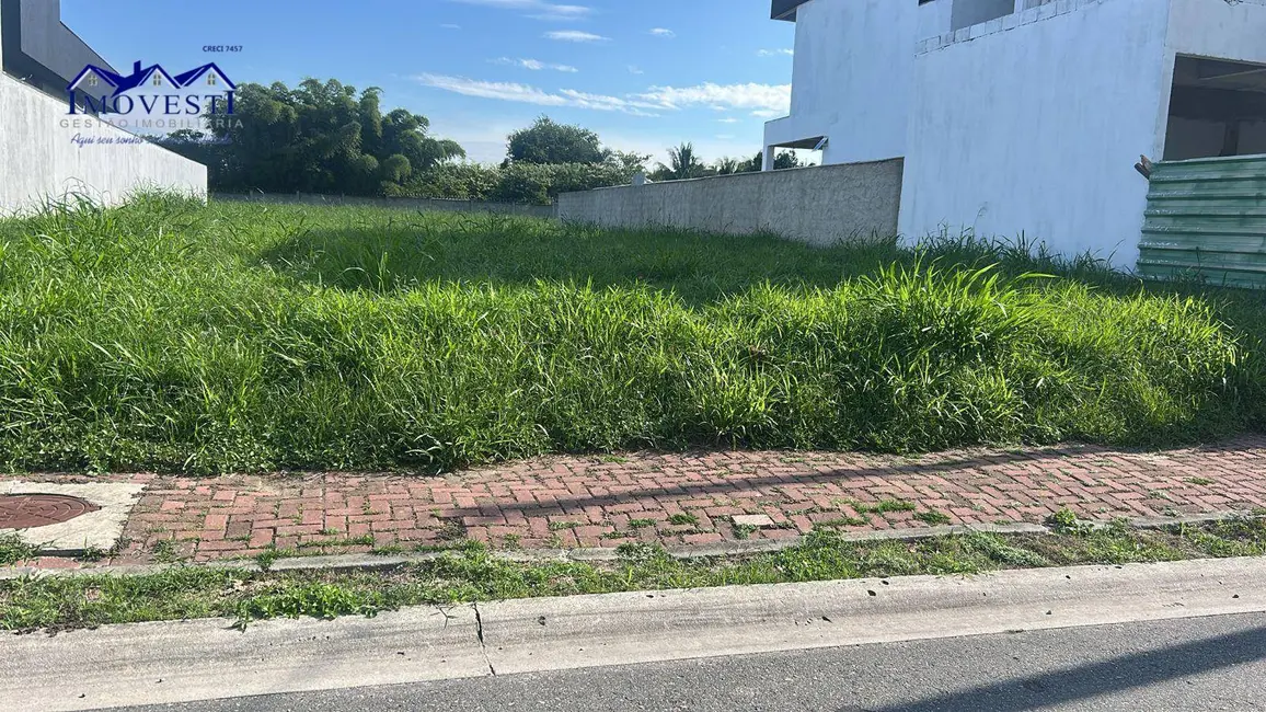 Foto 2 de Terreno / Lote à venda, 565m2 em Centro, Marica - RJ