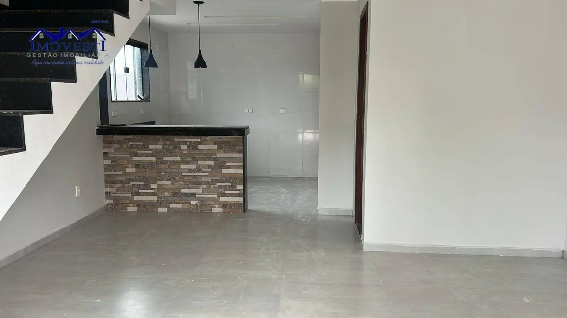 Foto 2 de Casa com 2 quartos à venda, 78m2 em Jardim Atlântico Leste (Itaipuaçu), Marica - RJ