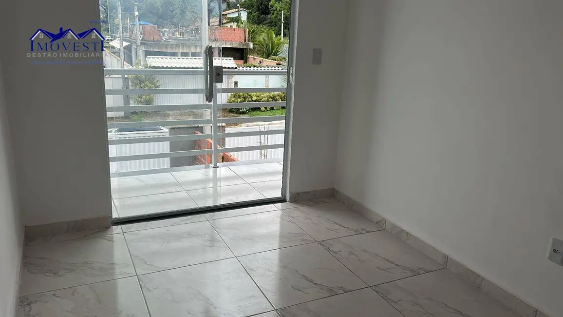 Foto 3 de Casa com 2 quartos para alugar, 61m2 em Itapeba, Marica - RJ