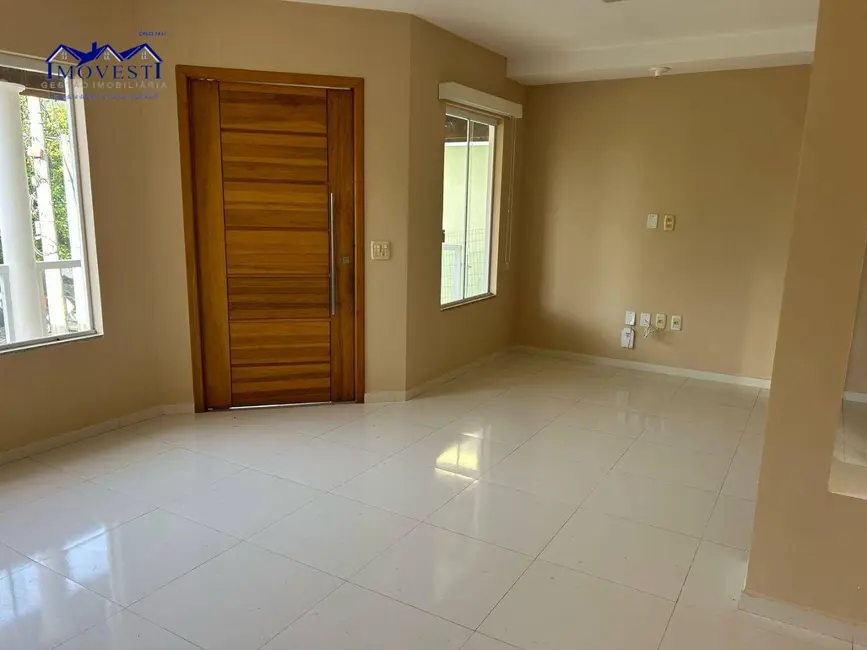 Casa de Condomínio com 4 quartos à venda, 140m2 em Flamengo, Marica - RJ - imagem 4 Foto 4 de Casa de Condomínio com 4 quartos à venda, 140m2 em Flamengo, Marica - RJ