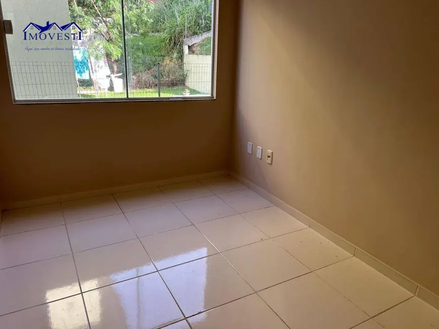 Casa de Condomínio com 4 quartos à venda, 140m2 em Flamengo, Marica - RJ - imagem 3 Foto 3 de Casa de Condomínio com 4 quartos à venda, 140m2 em Flamengo, Marica - RJ