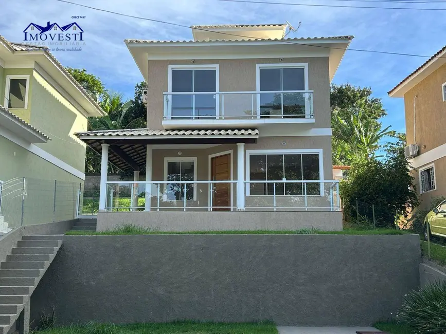 Foto 1 de Casa de Condomínio com 4 quartos à venda, 140m2 em Flamengo, Marica - RJ