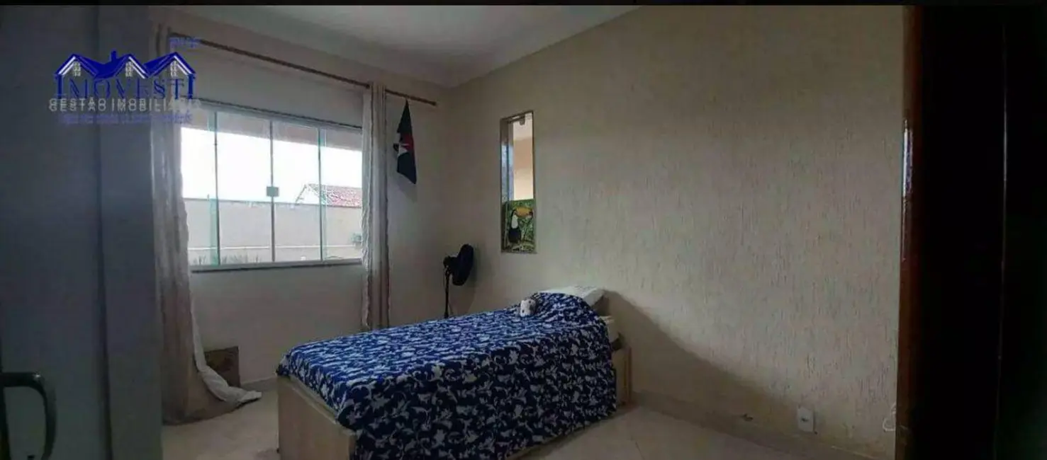 Foto 3 de Casa com 4 quartos à venda, 480m2 em Marica - RJ