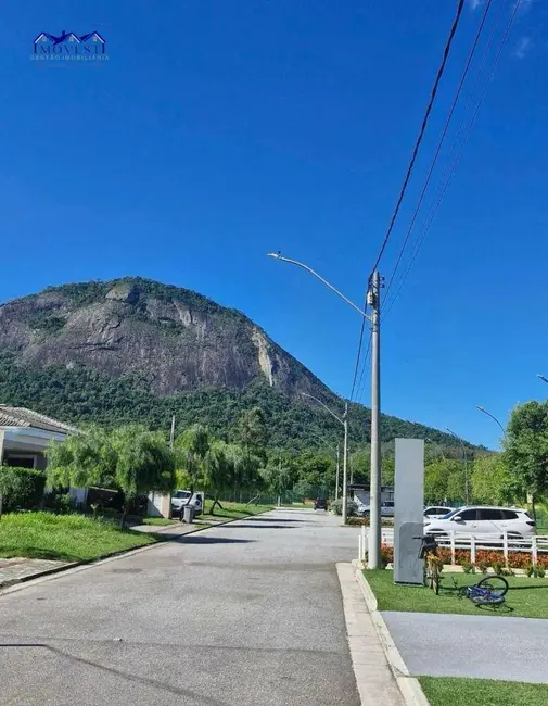 Foto 3 de Terreno / Lote à venda, 364m2 em Marica - RJ