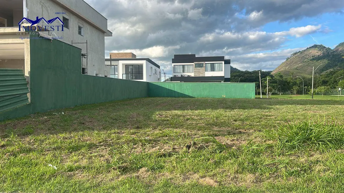 Foto 3 de Terreno / Lote à venda, 360m2 em Marica - RJ