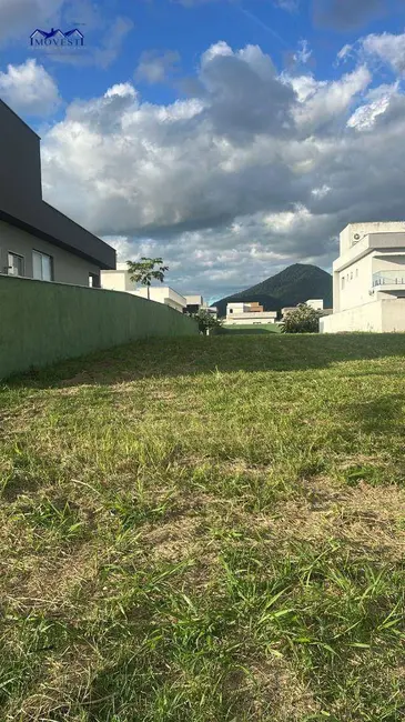 Foto 4 de Terreno / Lote à venda, 370m2 em Marica - RJ