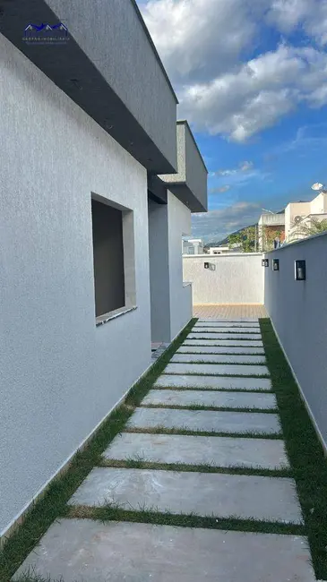Casa de Condomínio com 4 quartos à venda, 372m2 em Marica - RJ - imagem 5 Foto 5 de Casa de Condomínio com 4 quartos à venda, 372m2 em Marica - RJ