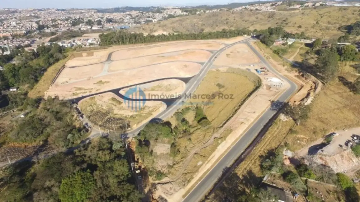 Foto 1 de Terreno / Lote à venda, 140m2 em Conjunto Habitacional - Setor A, Itapevi - SP