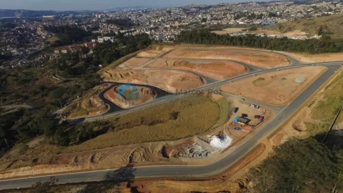 Foto 2 de Terreno / Lote à venda, 140m2 em Itapevi - SP