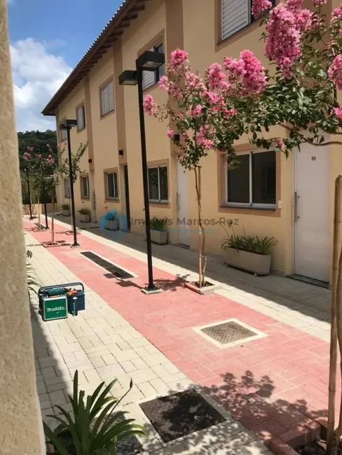 Foto 4 de Casa de Condomínio com 2 quartos à venda, 60m2 em Jardim Paulista, Itapevi - SP