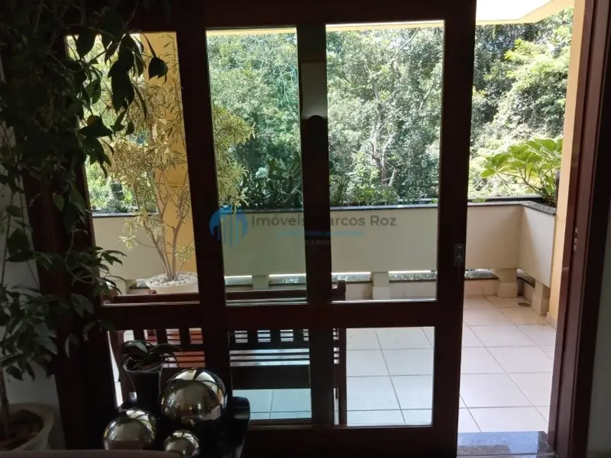 Casa com 3 quartos à venda, 253m2 em Parque Nova Jandira, Jandira - SP - imagem 7 Foto 7 de Casa com 3 quartos à venda, 253m2 em Parque Nova Jandira, Jandira - SP