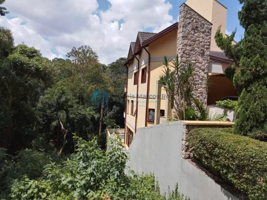 Foto 2 de Casa com 3 quartos à venda, 253m2 em Parque Nova Jandira, Jandira - SP