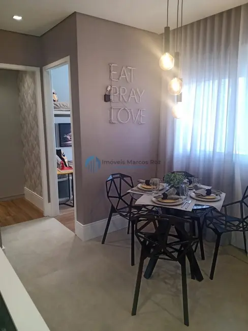 Apartamento com 2 quartos à venda, 35m2 em Vila Sul Americana, Carapicuiba - SP - imagem 4 Foto 4 de Apartamento com 2 quartos à venda, 35m2 em Vila Sul Americana, Carapicuiba - SP