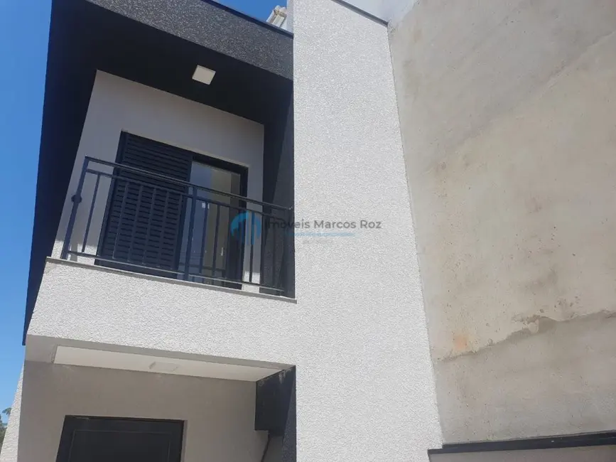 Foto 1 de Casa com 3 quartos à venda, 100m2 em Barueri - SP