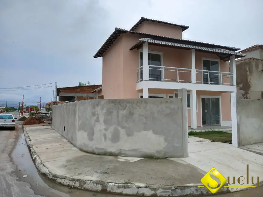 Foto 1 de Casa com 2 quartos à venda, 80m2 em Marica - RJ