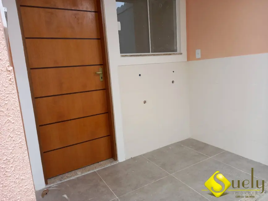 Foto 4 de Casa com 2 quartos à venda, 80m2 em Marica - RJ
