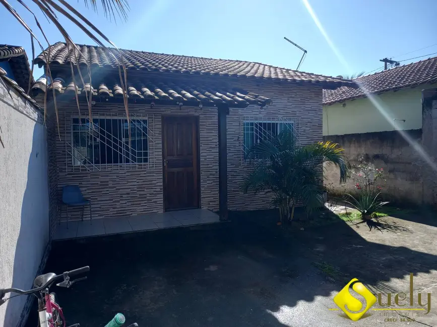 Foto 3 de Casa com 2 quartos à venda, 220m2 em Marica - RJ