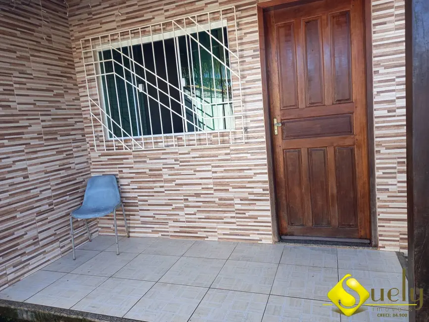 Foto 4 de Casa com 2 quartos à venda, 220m2 em Marica - RJ