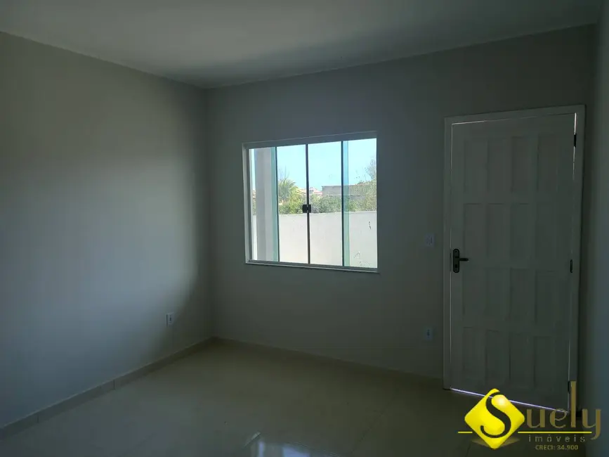 Foto 8 de Casa com 2 quartos à venda, 65m2 em Marica - RJ
