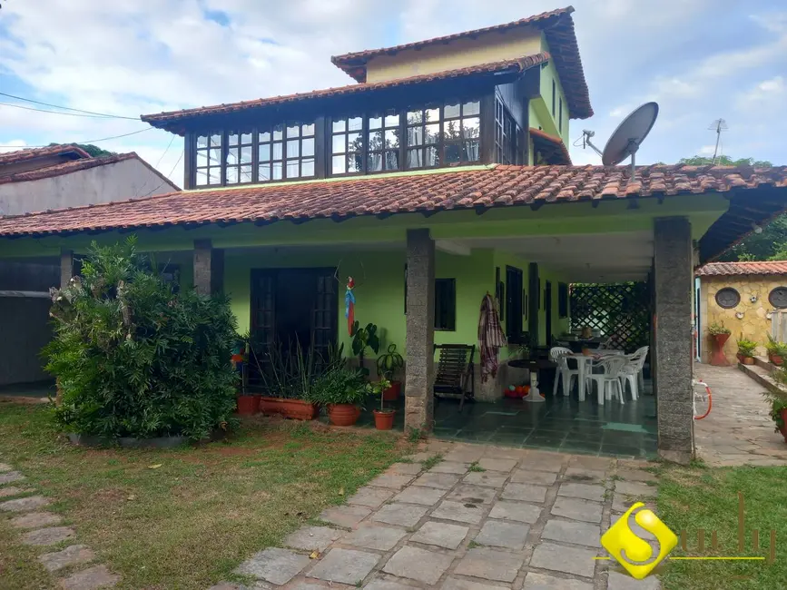 Foto 1 de Casa com 3 quartos à venda, 480m2 em Marica - RJ
