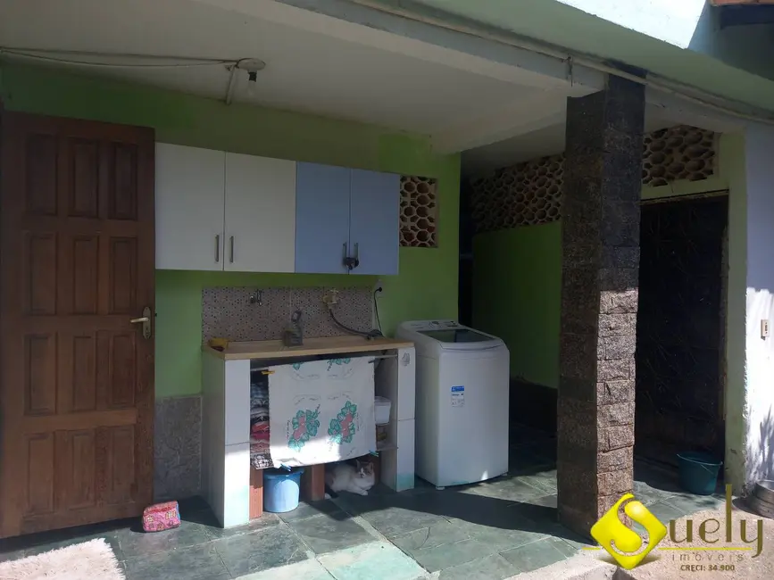 Foto 2 de Casa com 3 quartos à venda, 480m2 em Marica - RJ