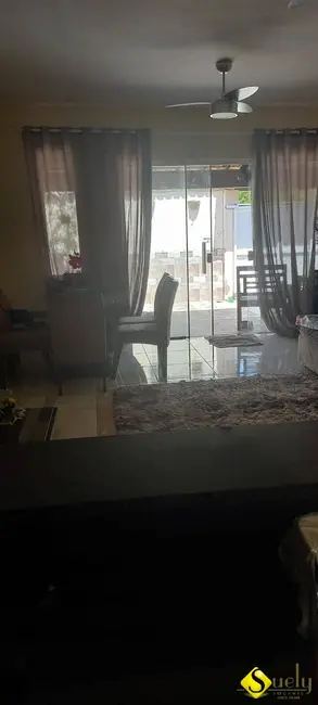 Foto 5 de Casa com 3 quartos à venda, 300m2 em Marica - RJ