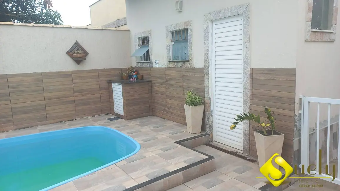 Foto 8 de Casa com 3 quartos à venda, 300m2 em Marica - RJ
