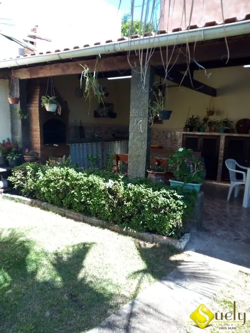 Foto 3 de Casa com 4 quartos à venda, 480m2 em Marica - RJ