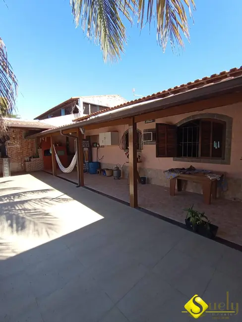 Foto 1 de Casa com 3 quartos à venda, 480m2 em Marica - RJ