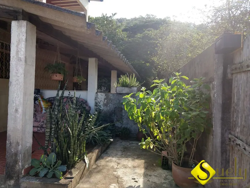 Casa com 3 quartos à venda, 880m2 em Marica - RJ - imagem 7 Foto 7 de Casa com 3 quartos à venda, 880m2 em Marica - RJ