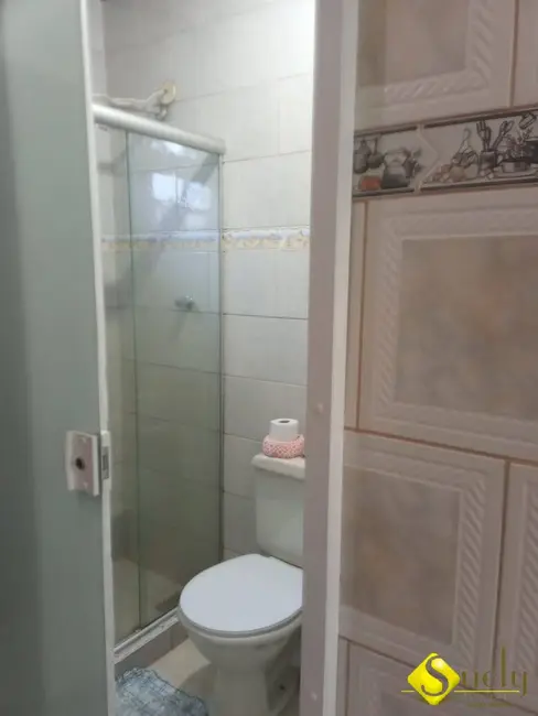 Casa com 3 quartos à venda, 229m2 em Marica - RJ - imagem 8 Foto 8 de Casa com 3 quartos à venda, 229m2 em Marica - RJ