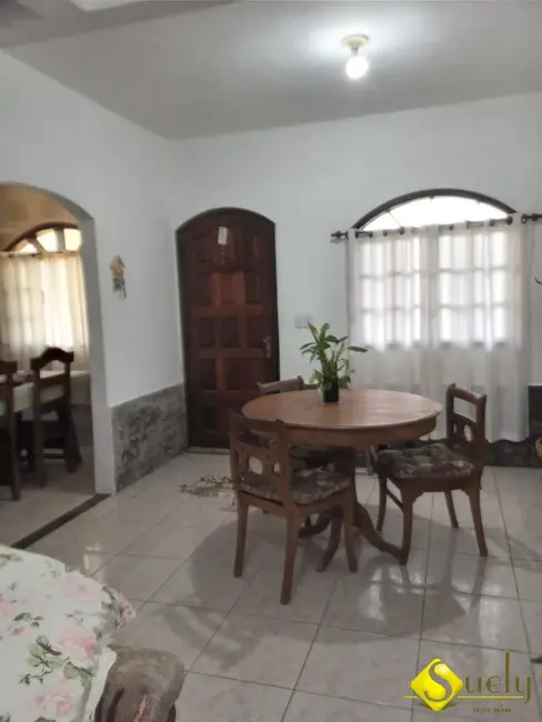 Casa com 3 quartos à venda, 229m2 em Marica - RJ - imagem 5 Foto 5 de Casa com 3 quartos à venda, 229m2 em Marica - RJ