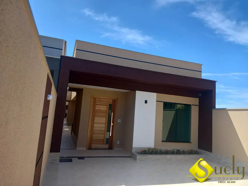 Foto 3 de Casa com 3 quartos à venda, 240m2 em Marica - RJ