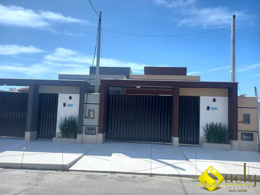 Foto 4 de Casa com 3 quartos à venda, 240m2 em Marica - RJ