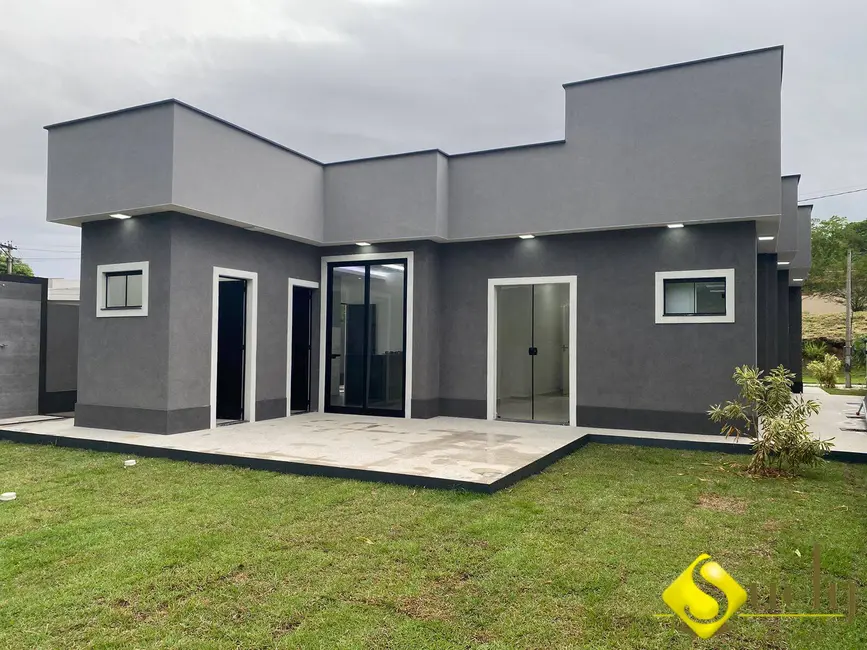 Casa com 3 quartos à venda, 360m2 em Marica - RJ - imagem 4 Foto 4 de Casa com 3 quartos à venda, 360m2 em Marica - RJ
