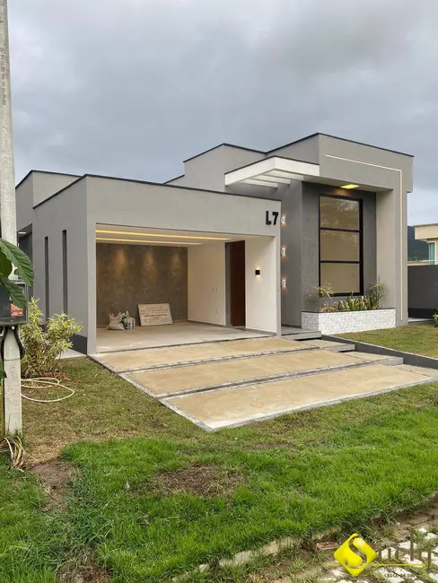 Foto 1 de Casa com 3 quartos à venda, 360m2 em Marica - RJ