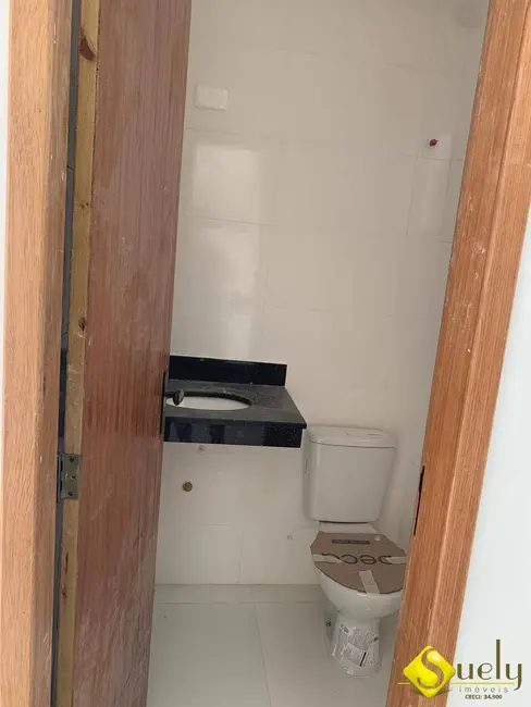 Foto 8 de Casa com 2 quartos à venda, 70m2 em Marica - RJ