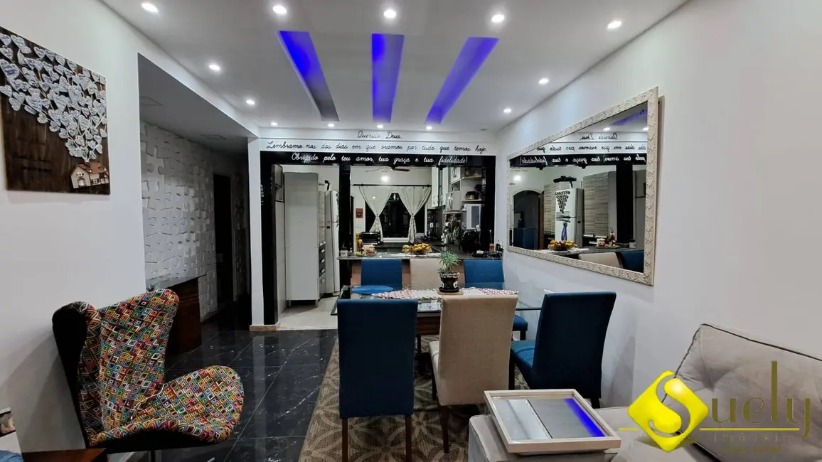 Foto 7 de Casa com 2 quartos à venda, 300m2 em Marica - RJ