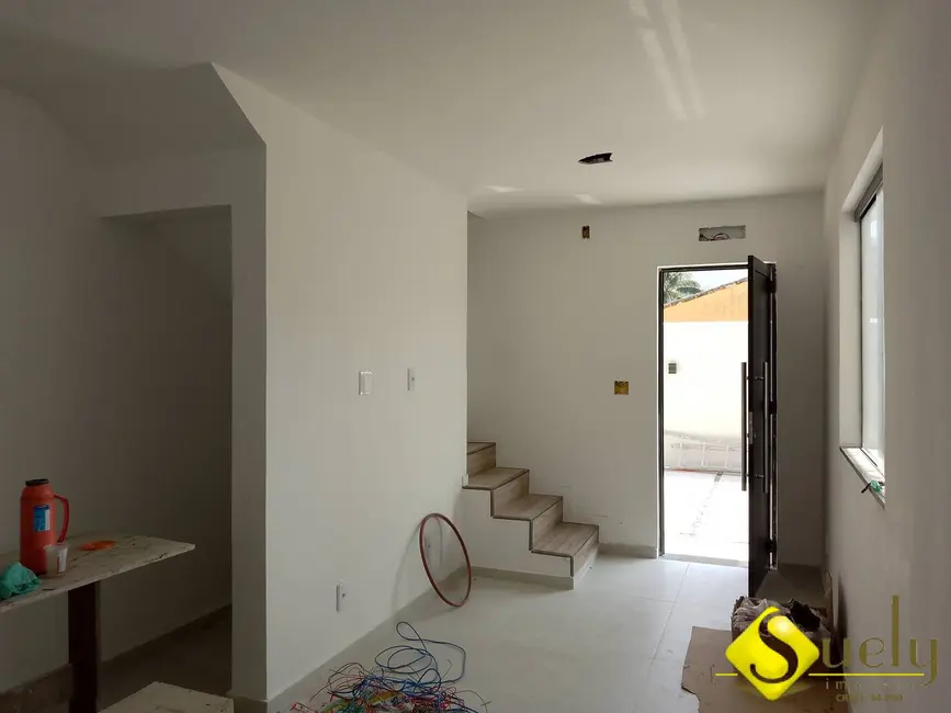 Foto 5 de Casa com 2 quartos à venda, 60m2 em Marica - RJ