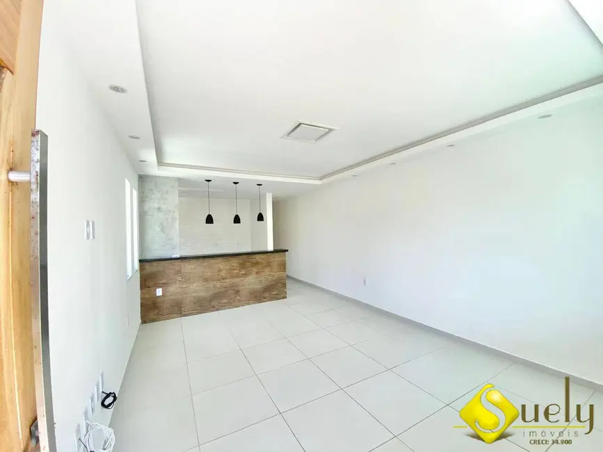 Foto 6 de Casa com 3 quartos à venda, 300m2 em Marica - RJ