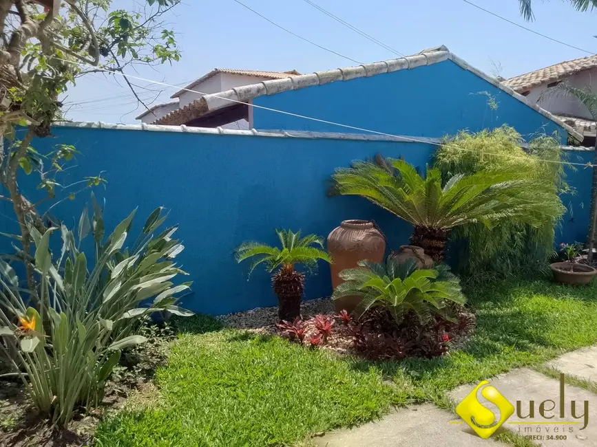 Foto 9 de Casa com 2 quartos à venda, 240m2 em Marica - RJ