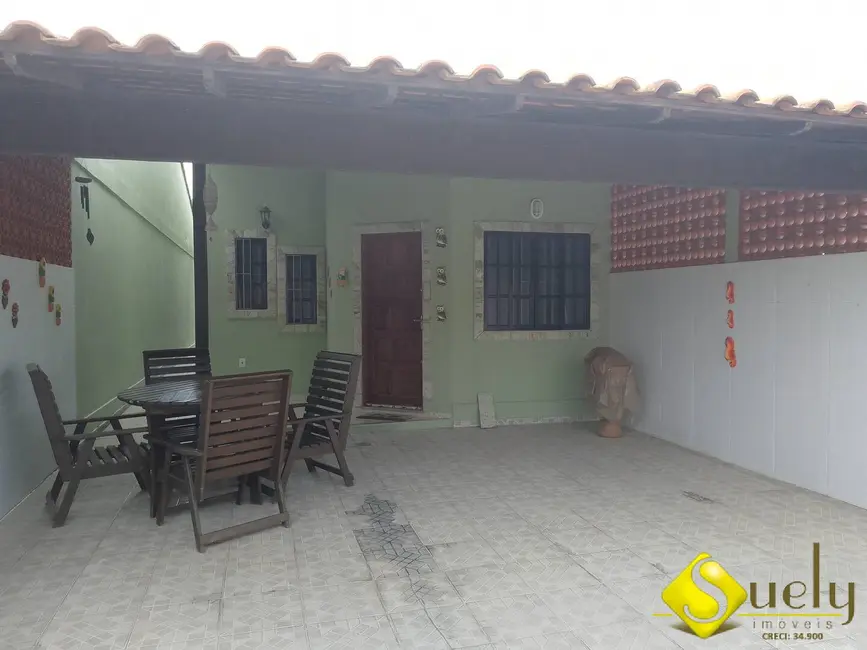 Foto 1 de Casa com 2 quartos à venda, 240m2 em Marica - RJ