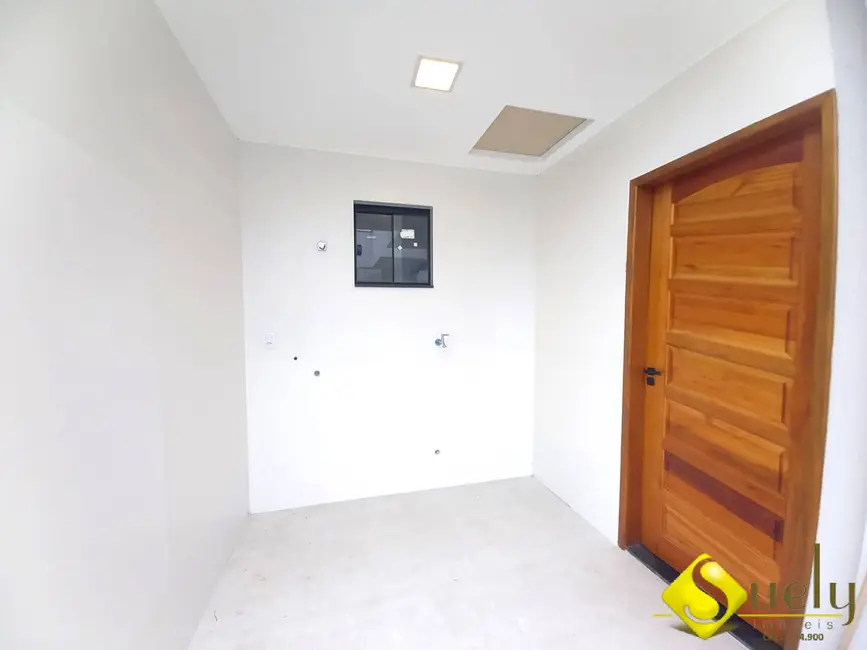 Foto 7 de Casa com 3 quartos à venda, 300m2 em Marica - RJ
