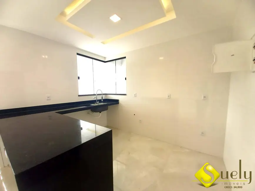 Foto 5 de Casa com 3 quartos à venda, 300m2 em Marica - RJ