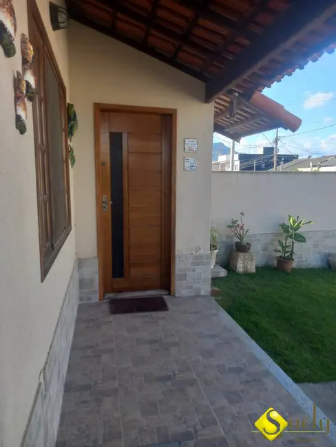 Foto 5 de Casa com 2 quartos à venda, 240m2 em Marica - RJ