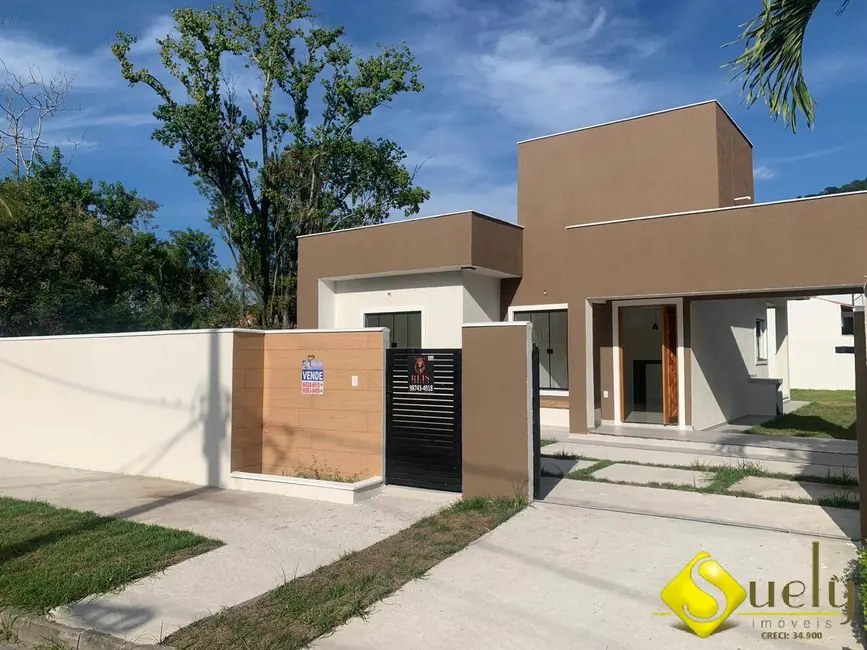 Foto 3 de Casa com 2 quartos à venda, 360m2 em Marica - RJ